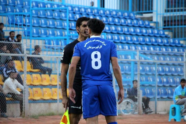 اخراج بازیکنان خارجی گل گهر از سیرجان