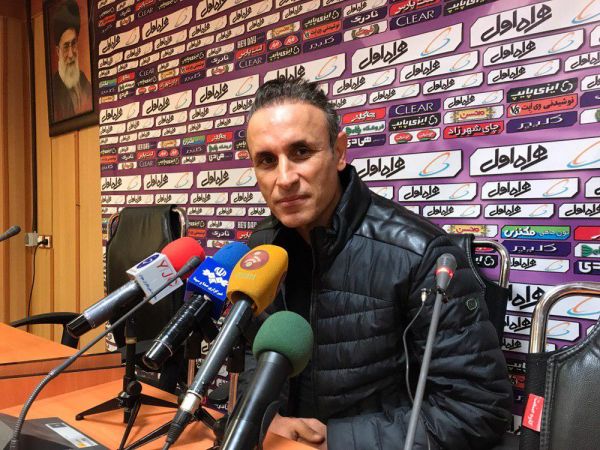  گل‌محمدی  به هیچکس اجازه دخالت در کارم را نمی‌دهم  از فشردگی بازی‌ها استقبال می‌کنم