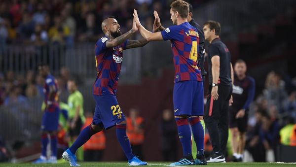 سیاست بارسلونا دربازار زمستانی خرید،نه؛ فروش، بله