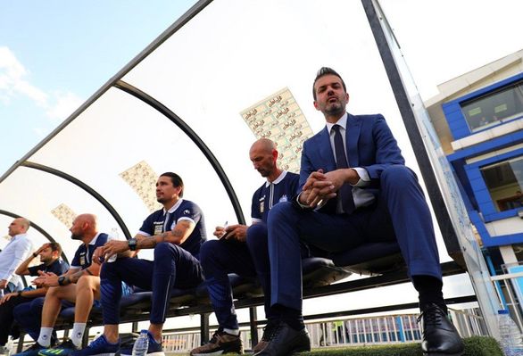  توضیحات دستیار و مترجم استراماچونی درباره فسخ قرارداد مرد ایتالیایی