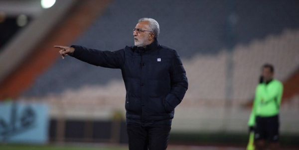  حواشی سپاهان - پیکان  اعتراض فرکی به داور