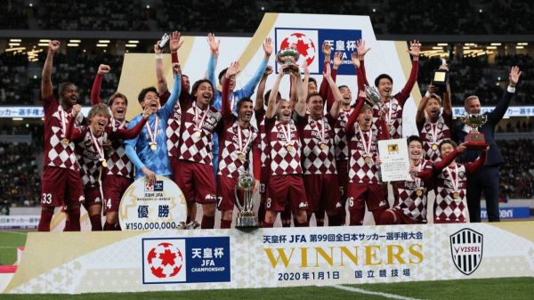  سه ستاره سابق بارسلونا قهرمان جام امپراتوری ژاپن شدند