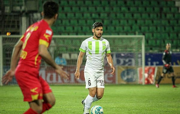  هافبک ذوب‌آهن دچار حادثه رانندگی شد