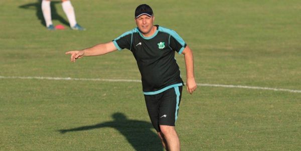  اسکوچیچ از چهارشنبه در تمرینات صنعت نفت آبادان