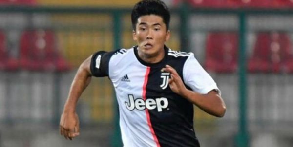 حریف پرسپولیس ستاره کرهشمالی یوونتوس را جذب کرد