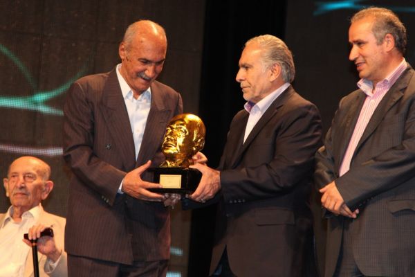 وطنخواه گلمحمدی با قبول هدایت پرسپولیس فداکاری کرد