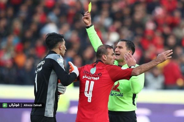حسینی داور در دادن کارت به بازیکنان ما اشتباه زیادی داشت اوضاع مالی خراب نیست