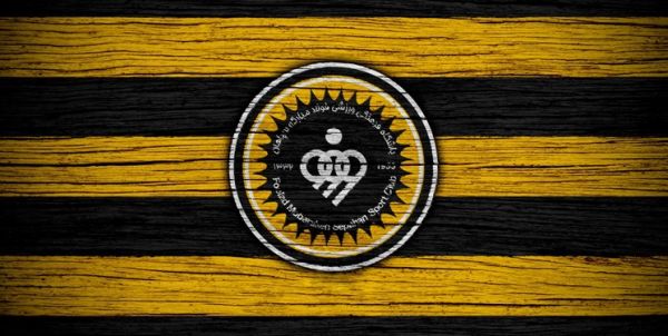 رونمایی از پیراهنهای جدید سپاهان در کنفرانس خبری پیش از بازی با فولاد