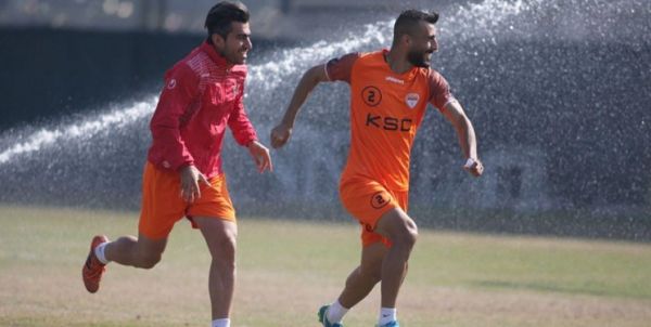  برخورد گرم آذری و پاتوسی  هاشمی نسب پا به توپ شد