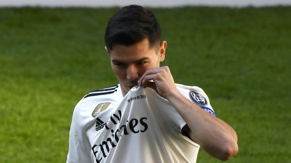  چرا مهاجم رئال مادرید حاضر به جدایی نشد