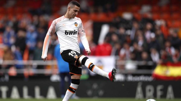 دلیل سفر رییس والنسیا به شهر بارسلونا چه بود