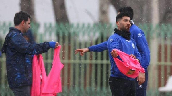  مصدومان استقلال در کلینیک، تلاش برای رساندن ۳ مصدوم به شهر آورد