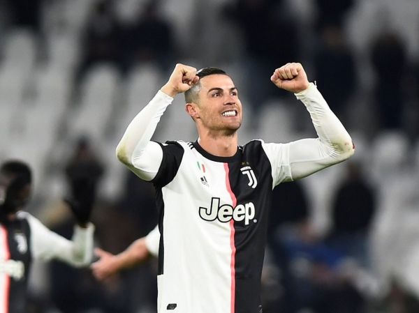 کریستیانو رونالدو به رکورد دیوید ترزگه رسید