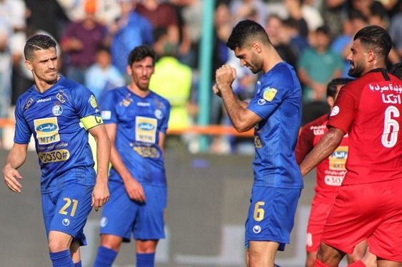 مدیرعامل شرکت توسعه و نگهداری بلیت فروشی با نظر وزارت و شورای تامین در اختیار ما است