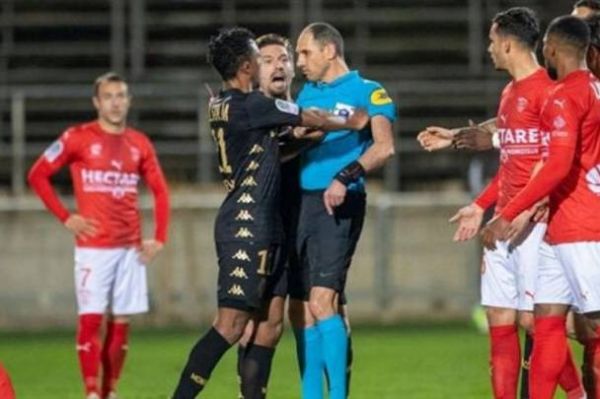 ژلسون مارتینز در انتظار محرومیتی 8 ماهه