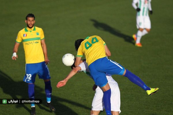  مربیان صنعت نفت در نشست خبری حاضر نشدند