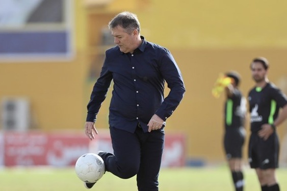 سخنگوی فدراسیون فوتبال رقم قرارداد اسکوچیچ پس از امضا مشخص میشود قرار بود سرمربی تیم ملی ایرانی باشد