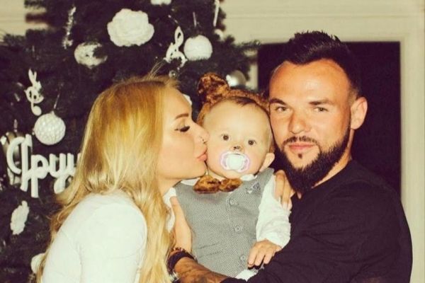 سه سال حبس برای همسر بازیکن اوکراینی به خاطر لباس نامناسب