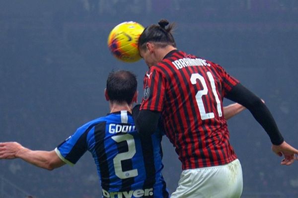 پرش ایبرا در دربی میلان؛ 3 سانت فاصله تا رکورد کریس رونالدو