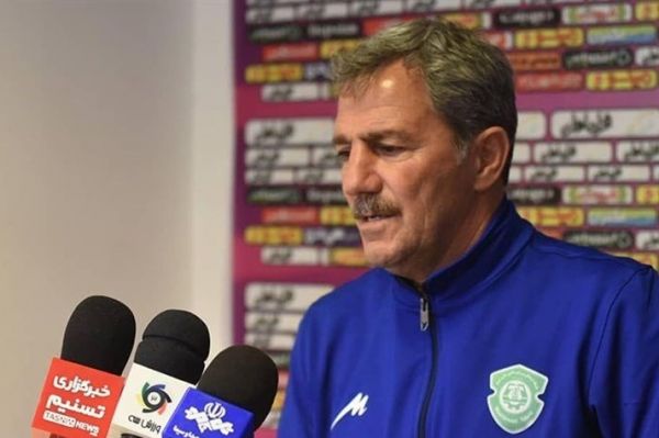 باغآبادی در هوای منفی ۱۷ درجه تمرین کردهایم