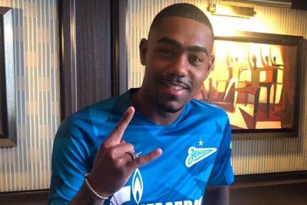  مالکوم  مسی سرپوشی است برروی مشکلات بارسلونا