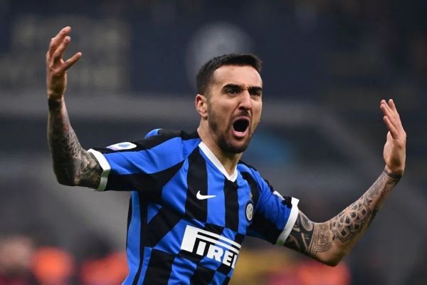 چلسی 28 میلیون یورو برای هافبک اینتر میپردازد