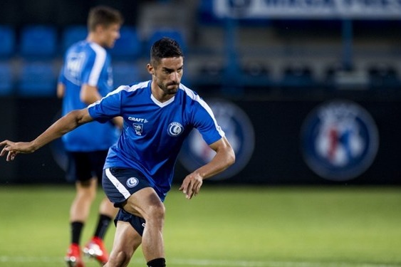 لیگ اروپا میلاد محمدی در ترکیب خنت مقابل رم