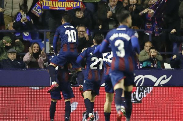 لوانته 1 – رئال مادرید صفر صدر جدول از دست رفت