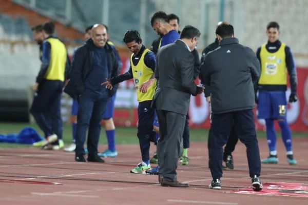 حواشی استقلال - ذوبآهن شادی گل ضد ویروسی دانشگر و قائدی