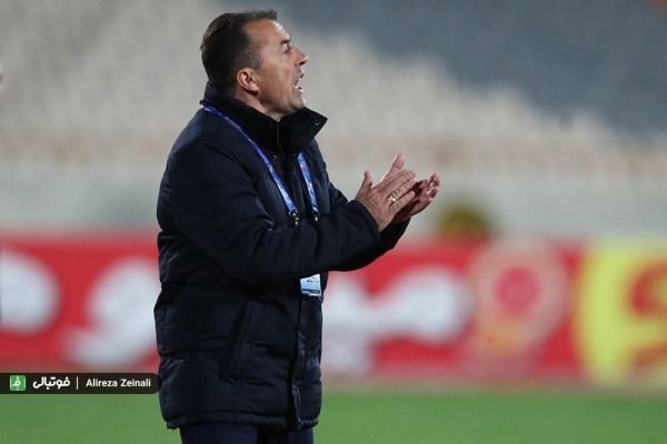 حواشی استقلال - ذوبآهن اعتراضهای رادولوویچ به تصمیمات داور