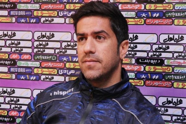 مهرداد کریمیان خیلی بهتر است تا عادی شدن شرایط، لیگ برتر تعطیل شود