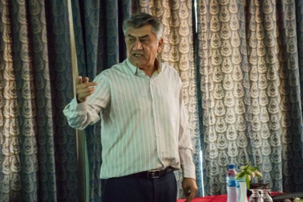 صفیری عملکرد داوران در هفته 21 لیگ برتر را مثبت ارزیابی می کنم