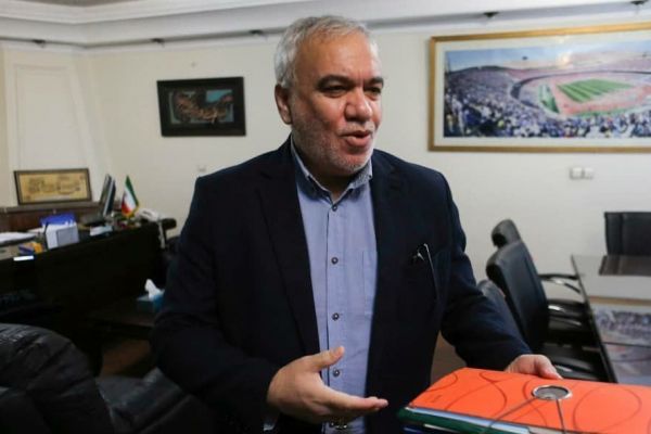 فاکتورهای موسوی روی میز فتحالله زاده