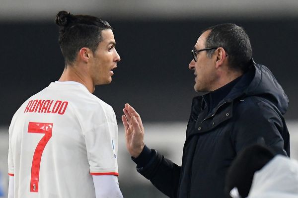 ساری یوونتوس باید به مناسبت هزارمین بازی به رونالدو هدیه بدهد