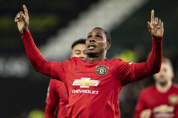 ایگالو پول ناهارم را برای دیدن بازی منچستریونایتد خرج میکردم