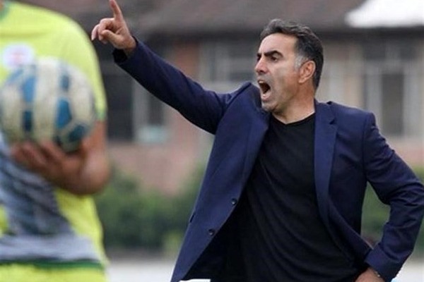 فکری استراماچونی کاربلد ولی بیمعرفت بود قول دادهام نساجی را در لیگ برتر نگه دارم