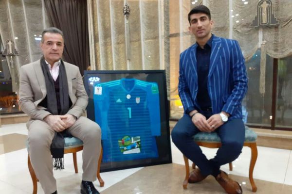 شاکی مثل بیرانوند؛ غیر فوتبالی ها، دست از سر ما بردارید