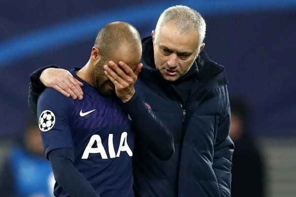  مورینیو  بازیکنان را مقصر نمی‌دانم، نیاز به بازسازی نداریم