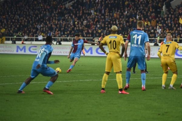 سوپرلیگ ترکیه ترابزوناسپور به صدر جدول بازگشت