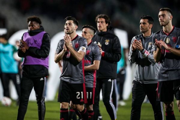 نقش پررنگ گروه واتزاپ کاپیتانها در تعلیق لیگ پرتغال