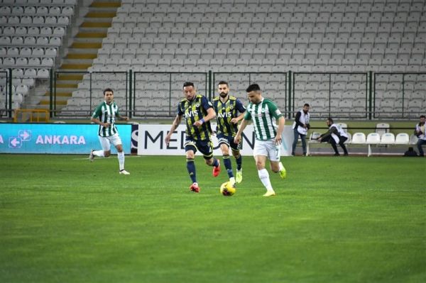 سوپرلیگ ترکیه شکست فنرباغچه در غیاب صیادمنش