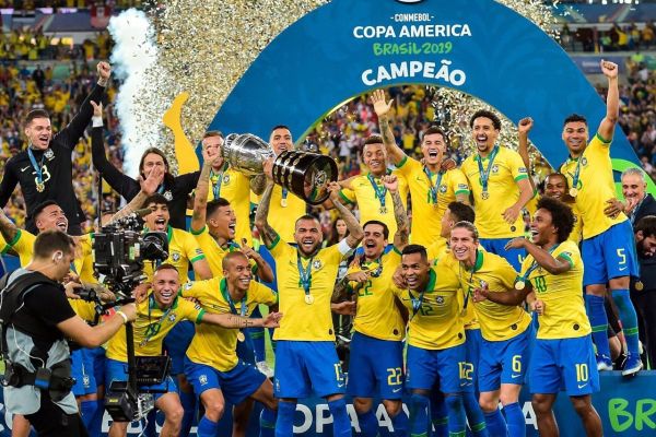 رقابتهای فوتبال کوپا آمریکا هم به تعویق افتاد