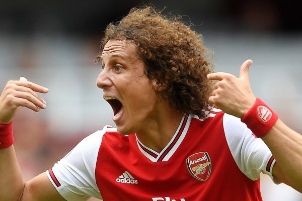 لوییز بعد از پیوستن به آرسنال، اعضای چلسی خواهش میکردند برگردم