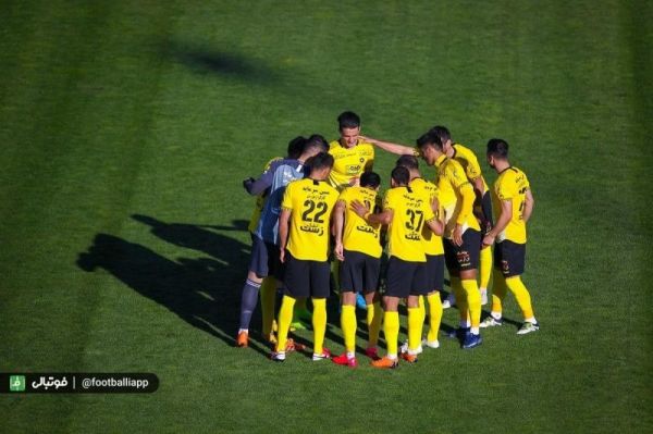 نگاهی به سپاهان در سال ۹۸؛ آسمان پُرستاره تیم قلعهنویی