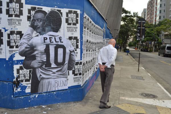 خلاقیت در برزیل؛ قدم بزنید و بوسههای پله را ببینید