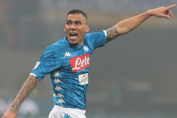  آنچلوتی به دنبال جذب مدافع و هافبک ناپولی