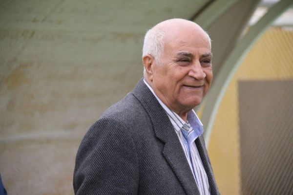 یاوری هدایتی پولش از پارو بالا میرفت؛ شرطبندی چرا