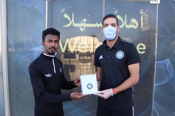 اقدام بشردوستانه تیم انصاریفرد برای مبارزه با کرونا