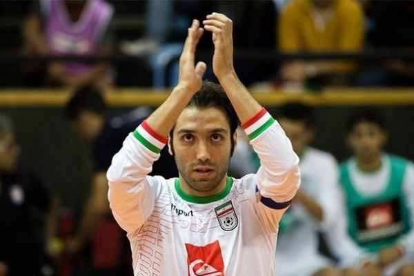 طاهری تیم ملی فوتسال برای موفقیت نیاز به ابزار دارد