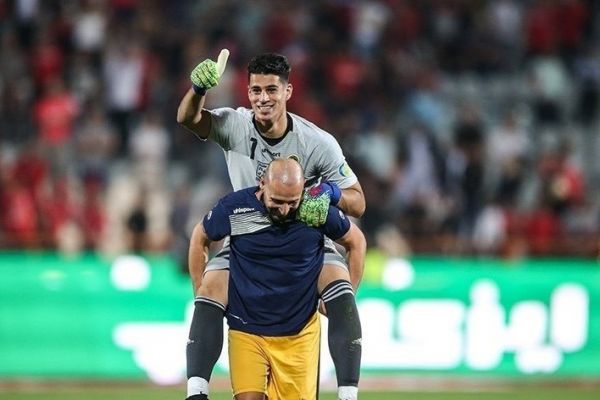 استقلال و پرسپولیس نیازمند پیام نیازمند